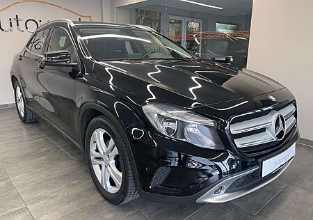 Mercedes-Benz GLA 220 CDI / d 4Matic Urban*AUT./Navi/Leder/ALU