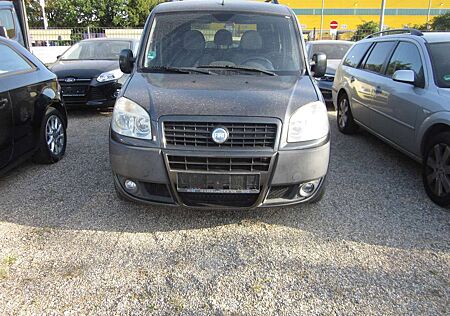 Fiat Doblo Doblo Diesel  5-Türer 1.9 Multijet 8V DPF Family
