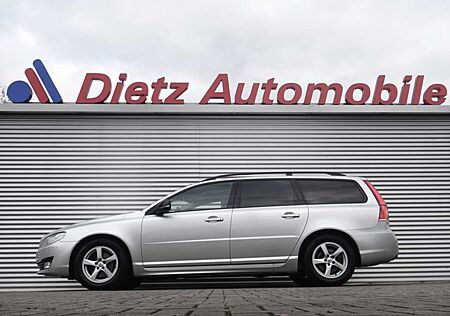 Volvo V70 2.0 Linje Svart Gerne Finanzierung+++