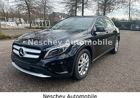 Mercedes-Benz GLA 200 d Style Leder/Navi/Bi-Xenon/AHK/PTS/2.Hd
