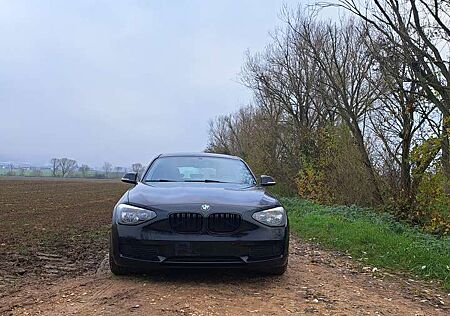 BMW 116 i - Service neu