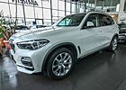 BMW X5 xDrive30d xLine/Soft-Close/Pano/AHK/ACC/H&K