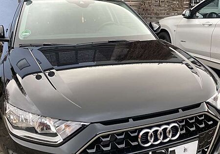 Audi A1 25 TFSI Sportback S line