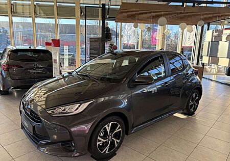 Toyota Yaris Hybrid *Teamplayer inkl. Comfort-Paket*