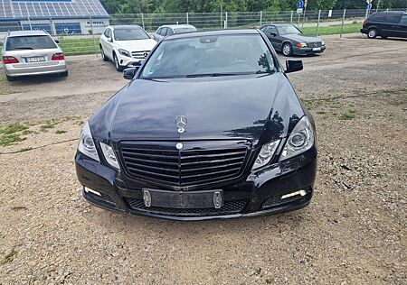 Mercedes-Benz E 350 CGI BlueEFFICIENCY 7G-TRONIC Elegance