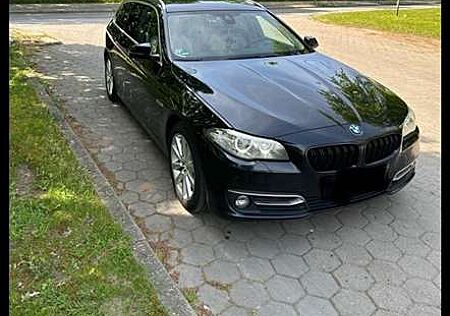 BMW 525d 525 Touring Sport-Aut. Luxury Line