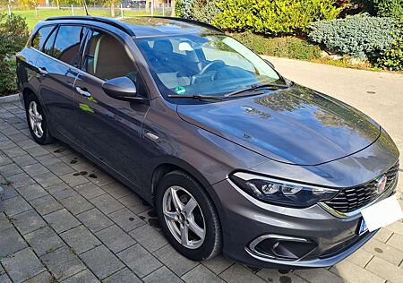 Fiat Tipo Kombi 1.4 T-Jet Lounge