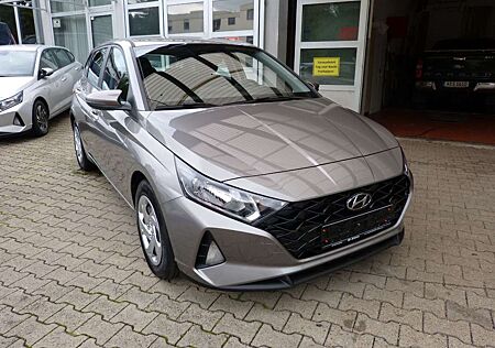 Hyundai i20 AUTOMATIK KLIMAAUT. APPLE KAMERA SHZ LHZ