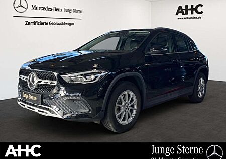 Mercedes-Benz GLA 200 AUT KlimaA LED LM Navi PDC ParkAss SHZ