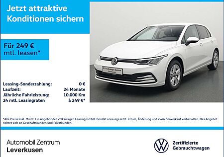 VW Golf Volkswagen VIII Life DSG ACC NAVI KAM SHZ
