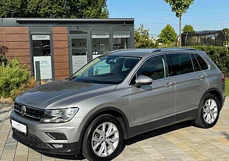 VW Tiguan Volkswagen Sound 1.4 TSI *DSG*Navi*PDC*1.Hand*ACC*