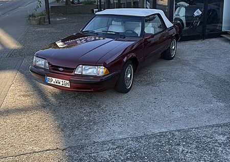 Ford Mustang Cabrio