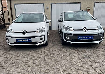 VW Up Volkswagen ! STARTSTOP XENO LED TEMPOMAT KAMERA PDC SHZ MEDIA