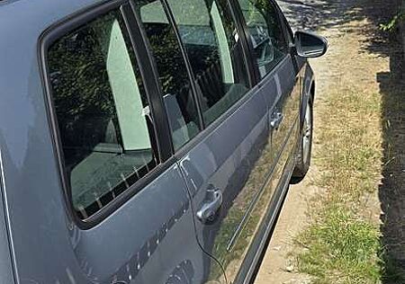 VW Touran Volkswagen Trendline BlueMotion