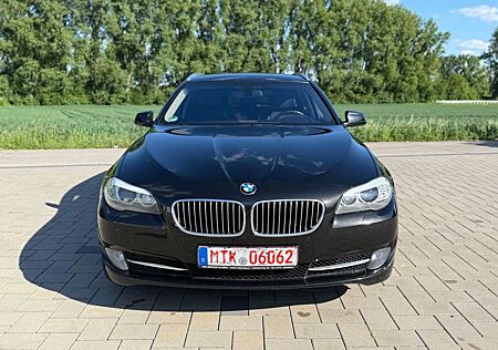 BMW 530 d Touring A Luxury Line
