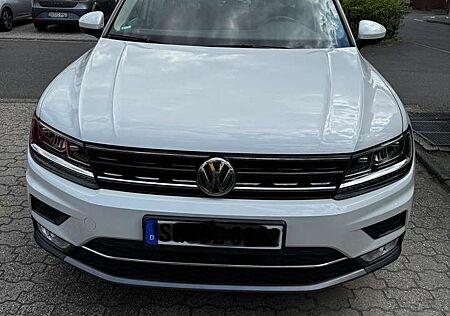 VW Tiguan Volkswagen Highline BMT/Start-Stopp 4Motion