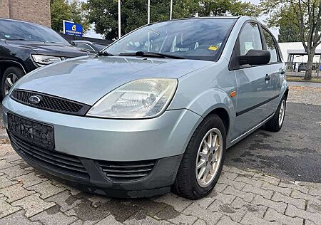 Ford Fiesta 5-Türer 1.3 Futura