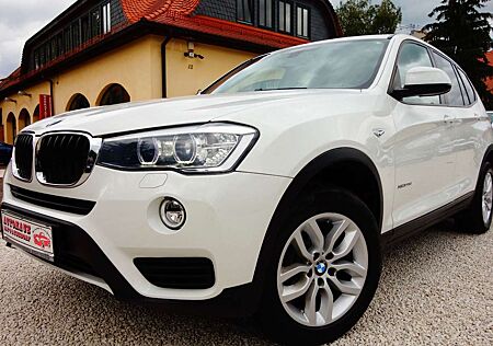 BMW X3 xDrive 20d Autom.Panorama,AHK,Navi,Bi-Xenon