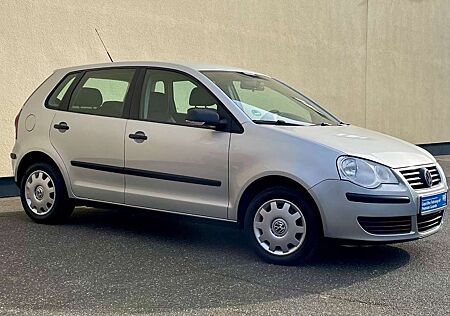 VW Polo Volkswagen IV Tour KLIMA TEMPO PDC 1.HD TÜV NEU