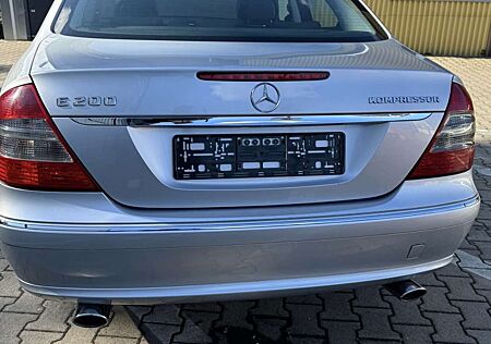 Mercedes-Benz E 200 Kompressor Automatik Classic