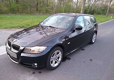 BMW 318 BMW E91 318i LCI US BiXenon 2.Hand Klimaauto PDC Leder AHK Lichtpaket