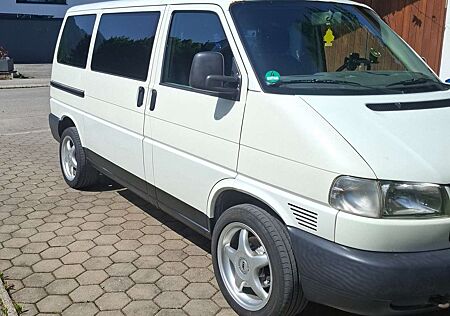 VW T4 Multivan Volkswagen Multivan T4 TDI 7DC UY2