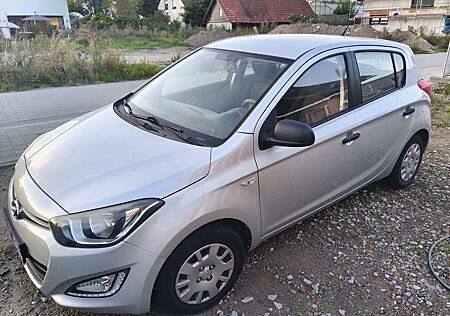 Hyundai i20 5-Türer 1.2 Classic