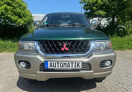 Mitsubishi Pajero 3,0 I V6 GLS Tüv Neu 1.Hand