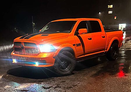 Dodge RAM Hemi 5.7 Liter V8 mit Originallack