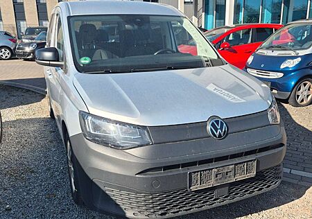 VW Caddy Volkswagen 2.0 TDI Automatik Navi AHK Neues Model