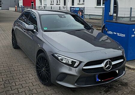Mercedes-Benz A 250 A-Klasse 4Matic 7G-DCT +Garantie+8-Reifen+