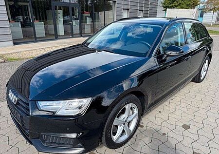 Audi A4 Avant 40 TDI quattro Sport / Navi /