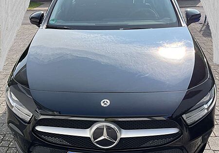 Mercedes-Benz A 200 d 8G-DCT +MBUX+DAB+PARK ASSIST+SPURHALTE ASSIST