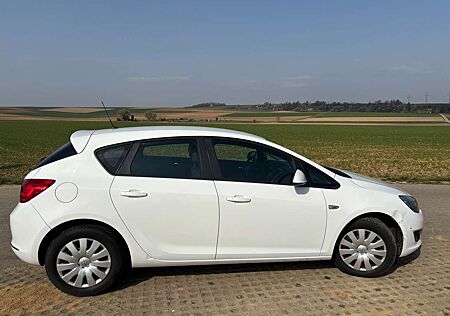 Opel Astra 1.4 Selection