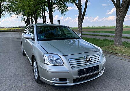 Toyota Avensis 1.8 Executive