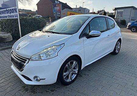 Peugeot 208 Allure Gt Line Panorama Teilleder