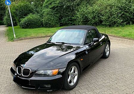 BMW Z3 - TÜV bis 06/25, 8x Alu orig.