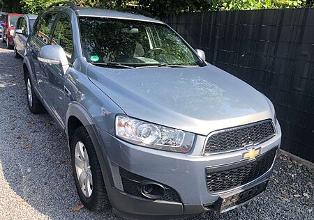 Chevrolet Captiva 2.2 D LS 2WD/Klima/PDC/7Sitzer/AHK