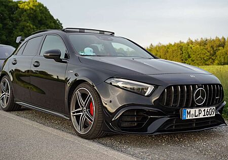 Mercedes-Benz A 45 AMG Keramikvers., Panorama Dach, Burmester, Aero Paket