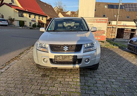 Suzuki Grand Vitara 2.0 Comfort+