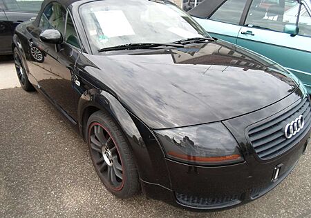 Audi TT 1.8 T Roadster (132kW)