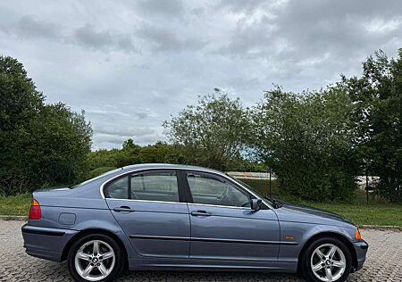 BMW 323i 323 Automatik Tüv & 03/2027