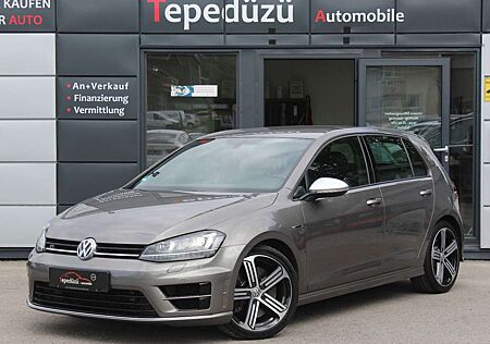 VW Golf Volkswagen VII Lim. R BMT 4Motion DSG*BI-XENON*DCC*NAV