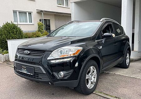 Ford Kuga Titanium S 4X4 *NAVI*PANO*BIXENON*RFK*SHZ*