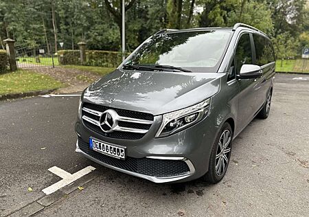 Mercedes-Benz V 300 AVANTGARDE EDITION BURMESTER+DIST+360+ILS+AHK