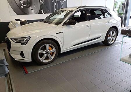 Audi e-tron 50 S LINE BLACK 21Z/ACC/PANO/AHK/B&O/KAM.