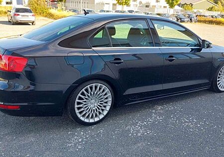 VW Jetta Volkswagen VI Highline