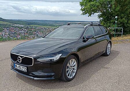 Volvo V90 Momentum