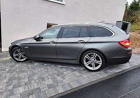 BMW 525d 525 Touring Sport-Aut.