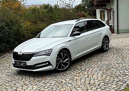 Skoda Superb Combi 2.0 TDI DSG Sportline / Navi / AHK